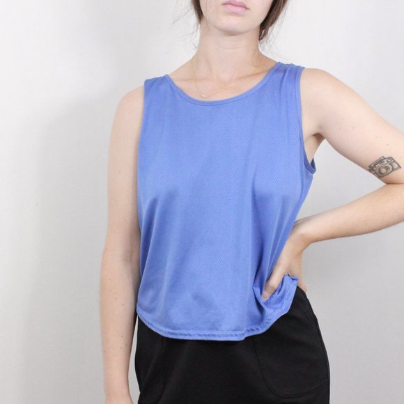 *In  Sport Tank - Picture 1 of 5